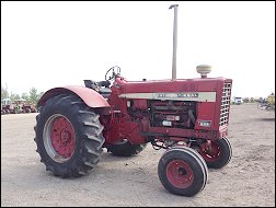 826 IHC Wheatland